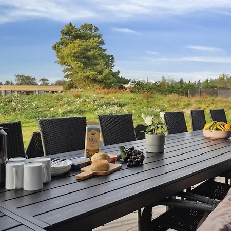 Holiday Solina - 410m From The Sea In Funen By Interhome Дом отдыха